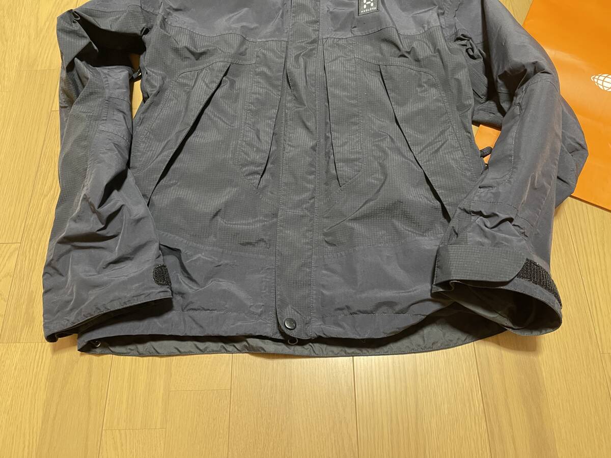 限定!好日山荘購入!!定価4,6万円!ホグロフス GORE-TEX XCR ジャケット S マウンテンパーカー 別注 中綿 アークテリクス ワイルドシングス_画像7