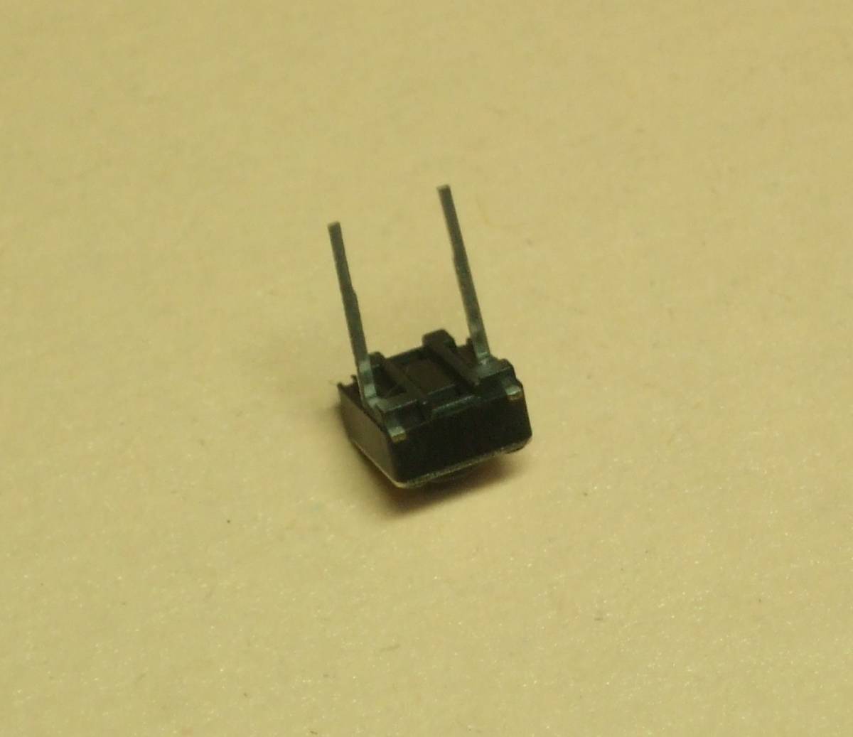 タクトスイッチ２Ｐ　6mm角x高さ4.3mm(6x6x4.3mm)　５個セット　　管理-②_画像5