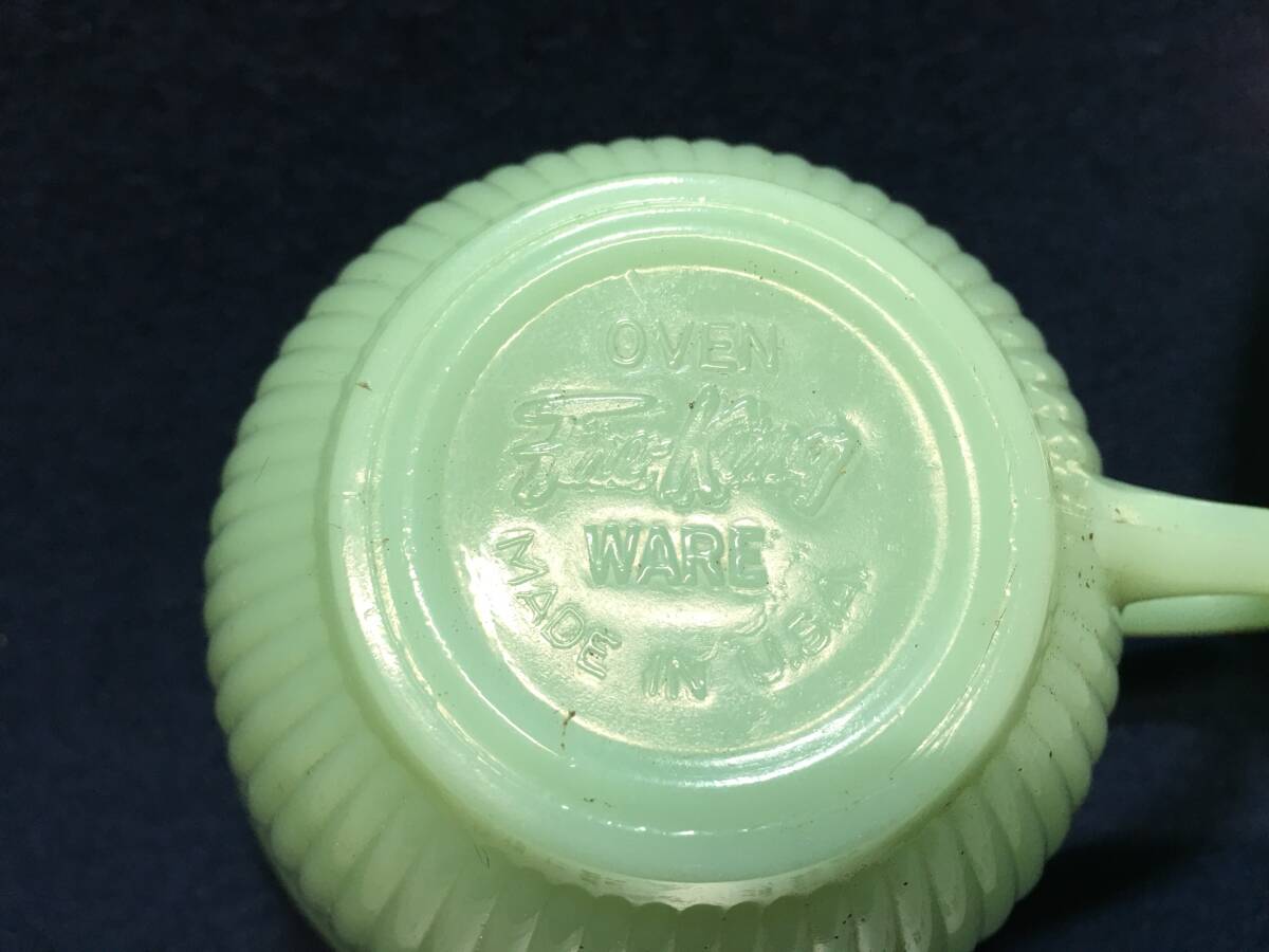 *[ замечательная вещь .]* Fire King cup & блюдце Jedi je-n Ray незначительный зеленый античный посуда Fire-King OVEN WARE MADE IN USA прекрасный товар 