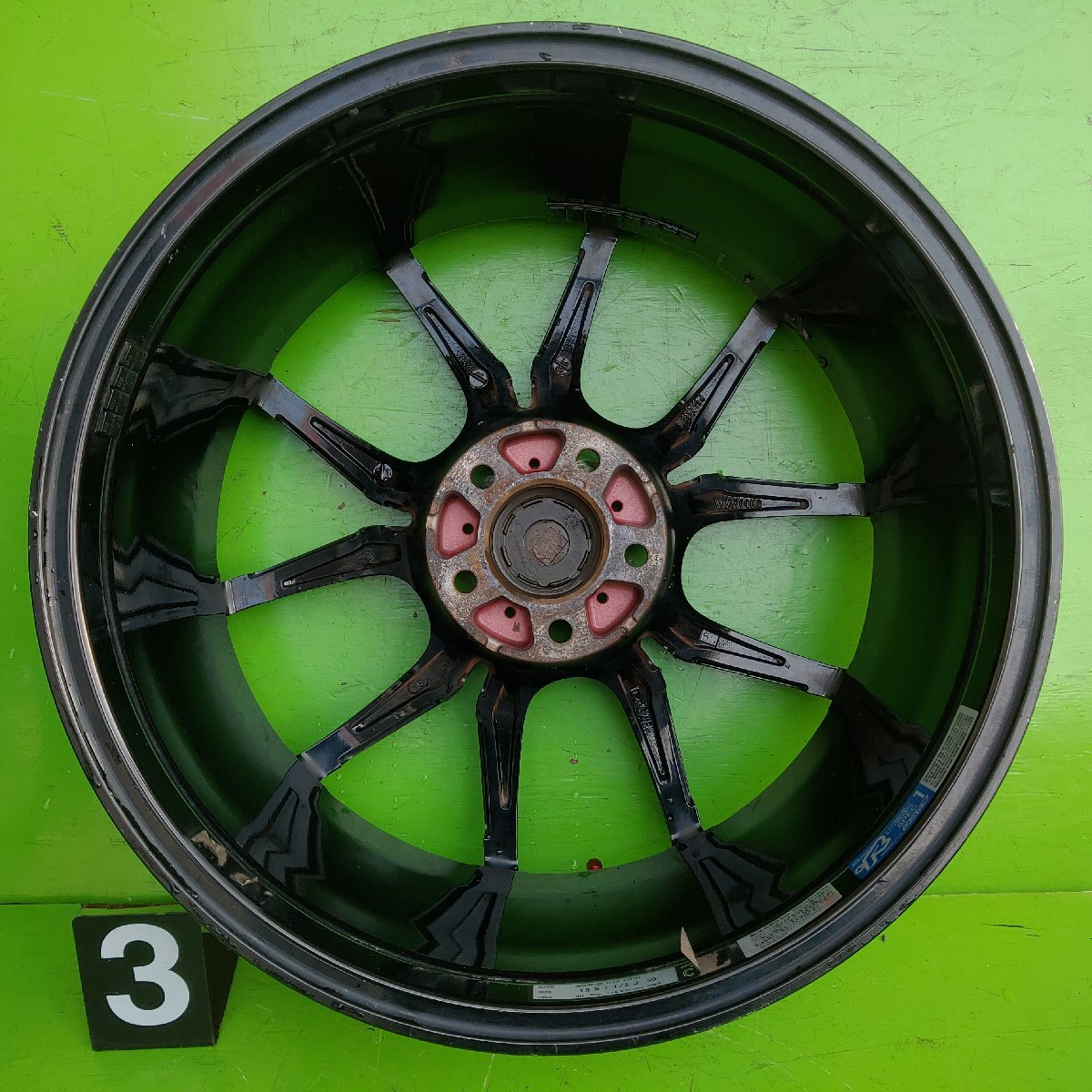 [16180] [RAYS gramLIGHTS 57FXX] 18x7.5J +50 PCD114.3 5穴 MAZDA3外し_画像8