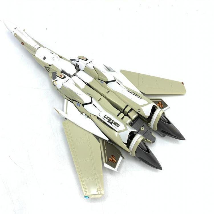 【中古】DX超合金 VF-25A メサイアバルキリー(一般機)[240069160432]