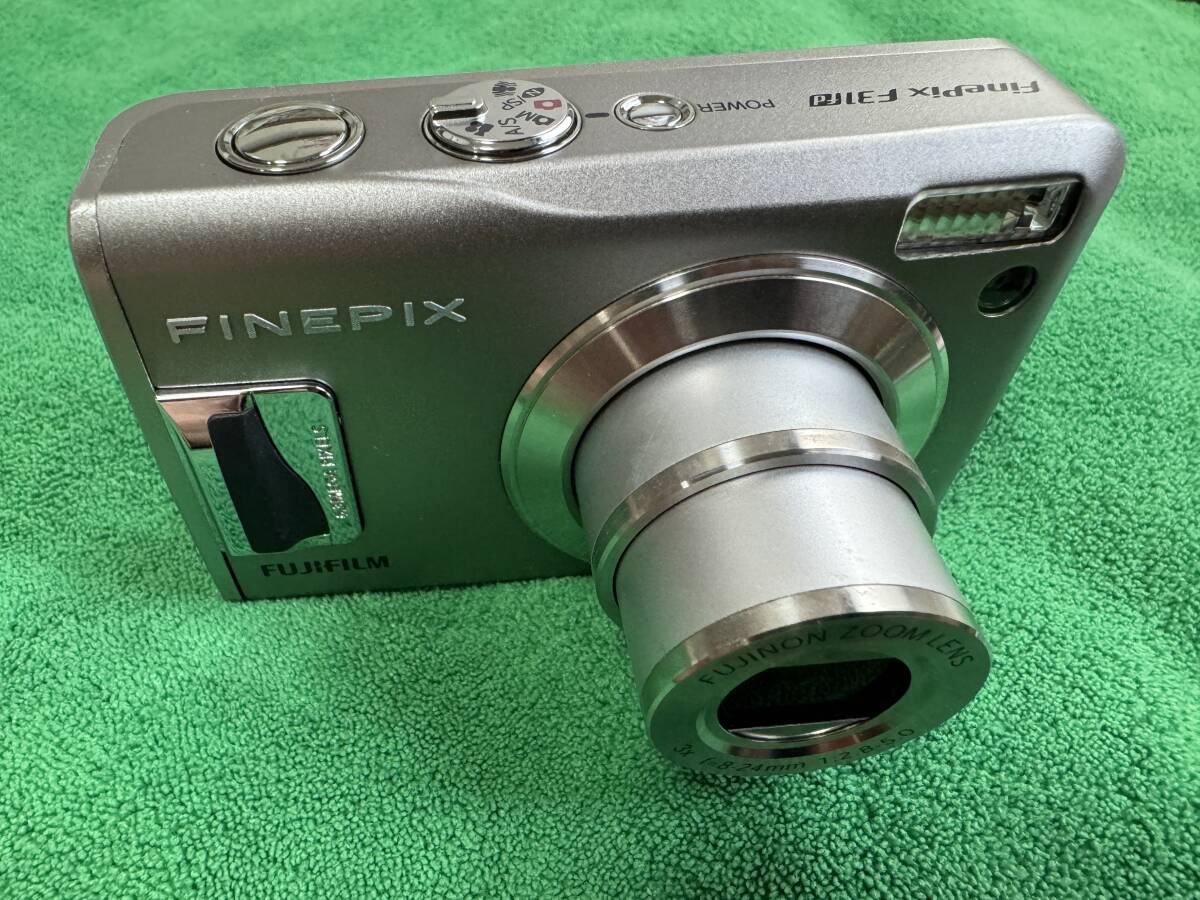 FUJIFILM 富士フイルム FinePix F31fd 動作品_画像1