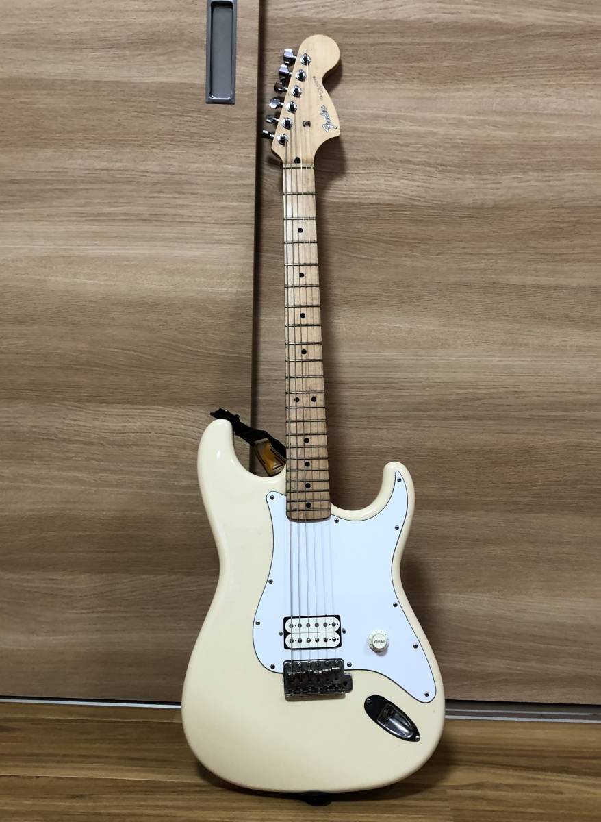 Fender Japan ストラトキャスター エレキギター 1994年～1995年 フジゲン製 フェンダージャパン Stratocaster 白/クリーム色 札幌市_画像1