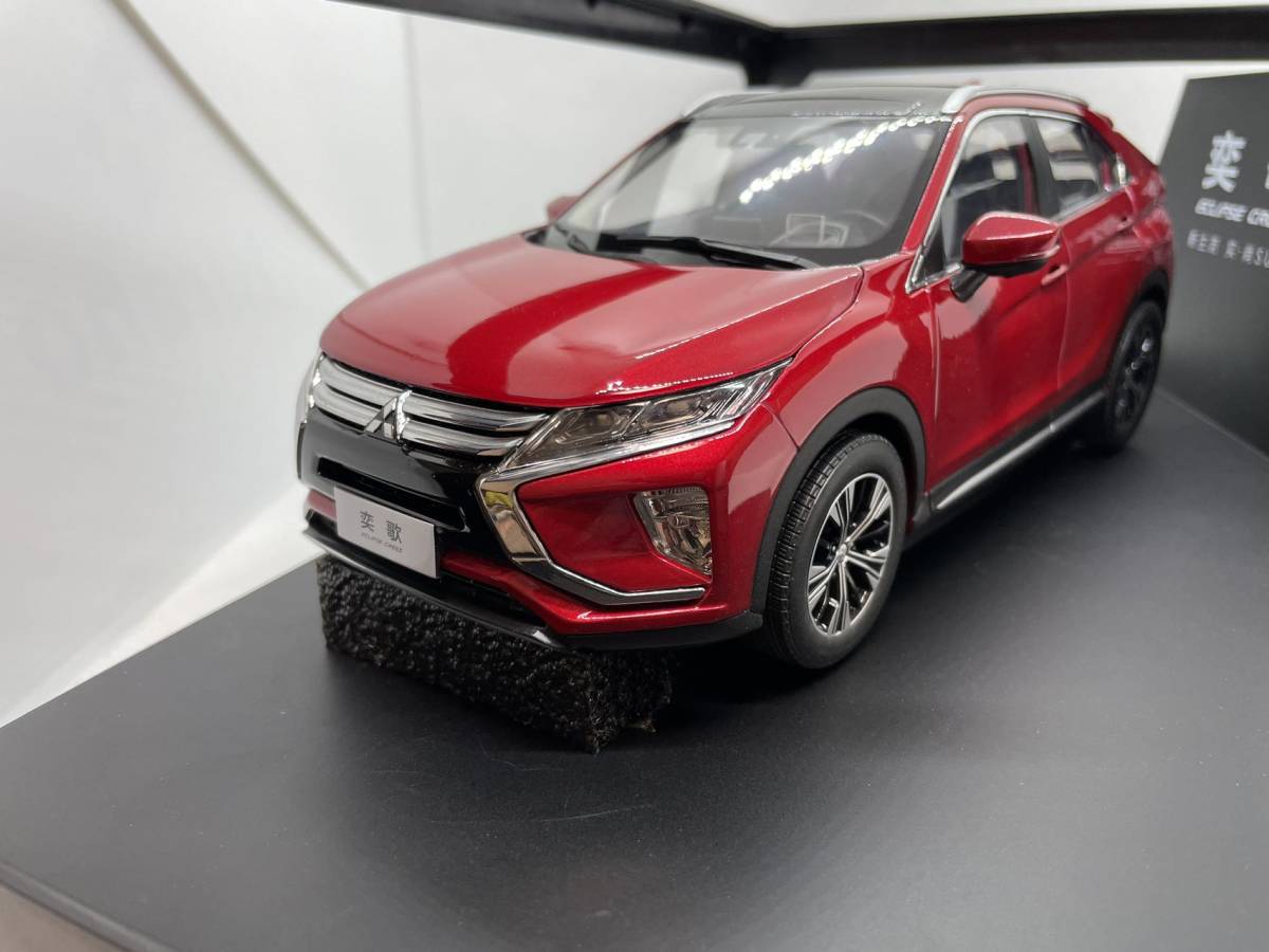 三菱 1/18 エクリプスクロス MITSUBISHI ECLIPSE CROSS レッド J03-1R-003_画像1