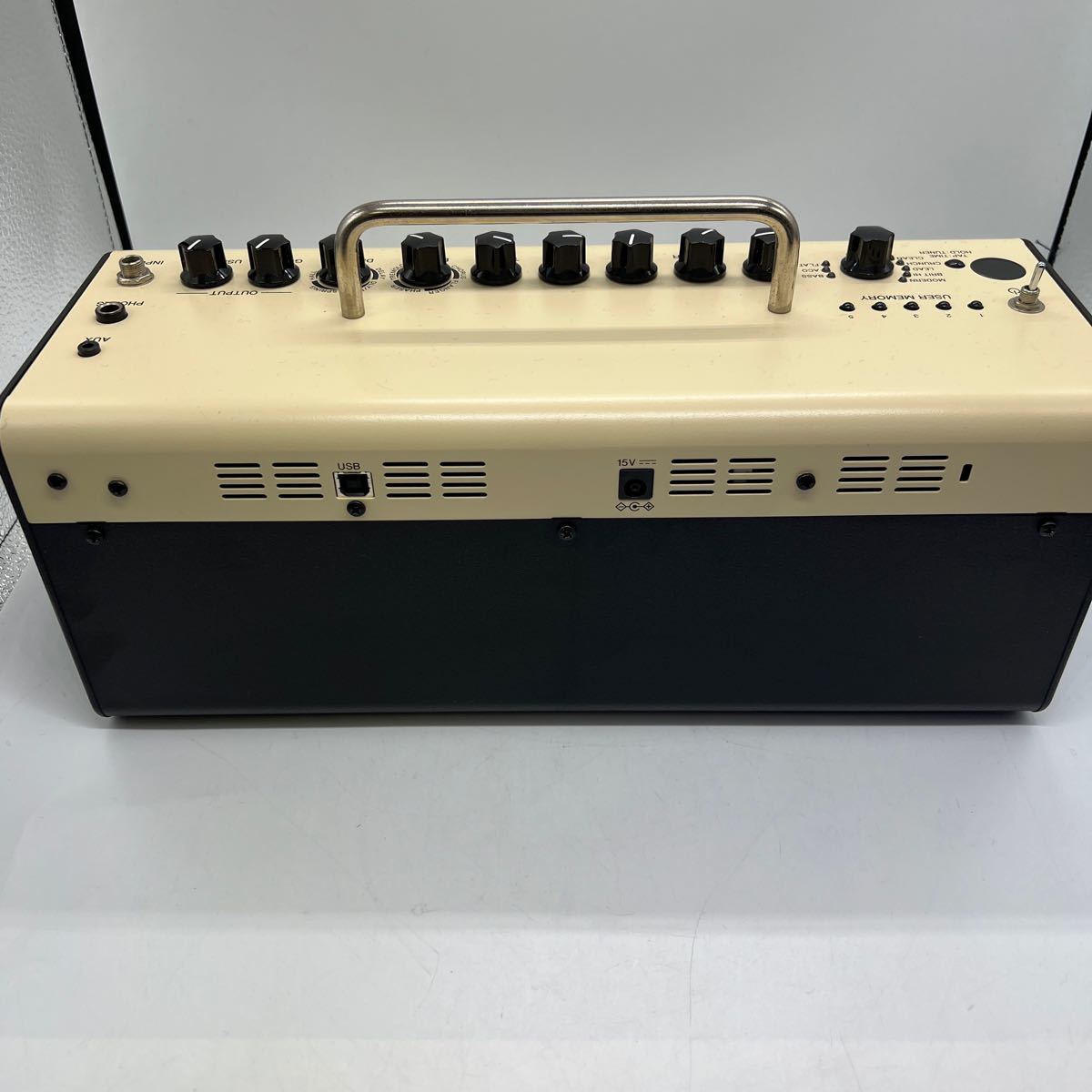 USED YAMAHA THR10 アンプ 小型アンプ ギター 音響機材 ヤマハ ギターアンプ 純正電源アダプター付の画像5