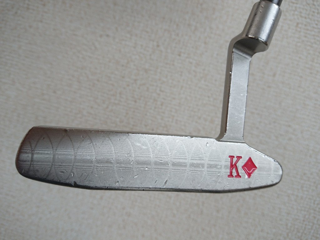 110951*SWAG GOLF キング オブ ダイヤモンド ハンサム ONE パター 34インチ ヘッドカバー付き_画像4