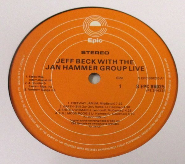 ☆彡 MINT- 英國盤 Jeff Beck With The Jan Hammer Group Live [ UK ORIG '77 Epic EPC 86025 ] MAT 1/1_画像3