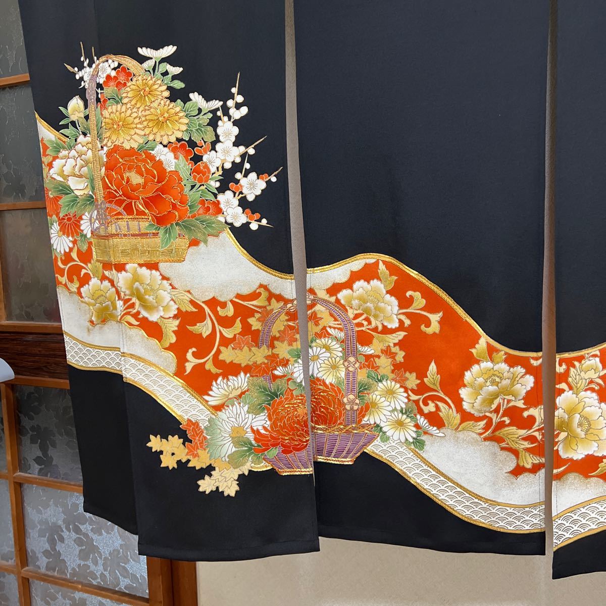 新登場!安心の日本製!琉球藍を用いた本藍染めのれん! 幾何学 新登場!安心の日本製!琉球藍を用いた本藍染めのれん! 幾何学