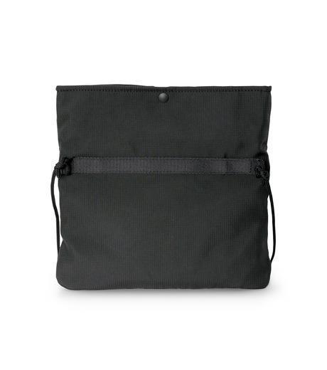 MONCLER FRAGMENT 22AW サコッシュ 新品定価77000円 MONCLER FRAGMENT 22AW サコッシュ 新品定価77000円