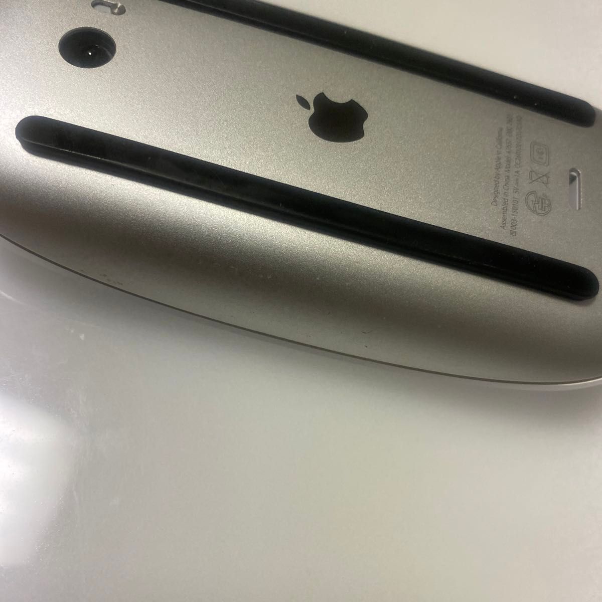 Apple (アップル) 純正 Magic Mouse 2 マジックマウス 2 美品　目立つ傷なし　動作問題なし　箱無し