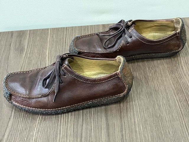 ★【送料無料】CLARKS クラークス ナタリー ワラビー 革靴 UK8 1/2 ドライビングシューズ レザーブーツ_画像4