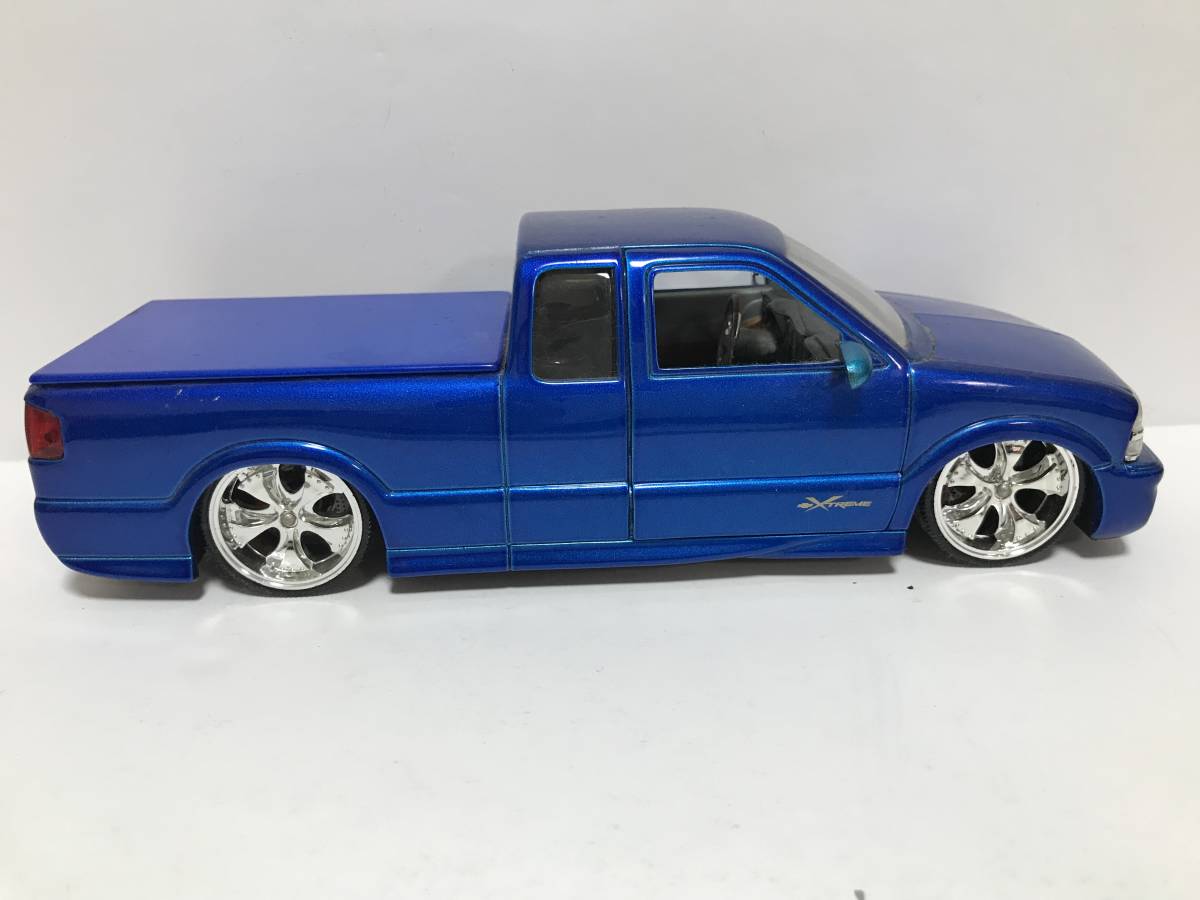 DUB CITY 2003 Chevrolet S-10 Xtremeダブシティ 2003 シボレー S-10 エクストリーム_画像2