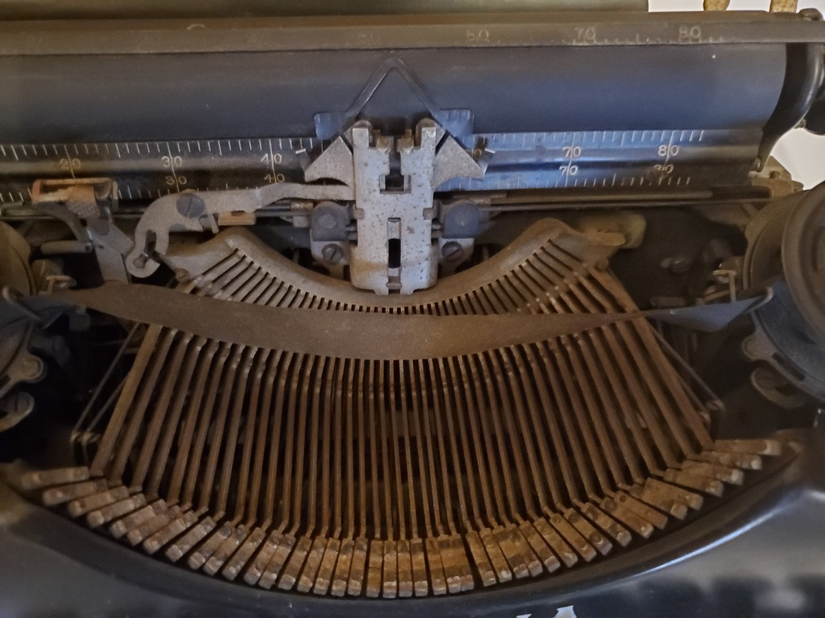 タイプライター アンティーク USA ヴィンテージ レトロ CORONA ビンテージ Typewriter 1920年代 コロナ4 corona four ディスプレイ 店舗の画像3