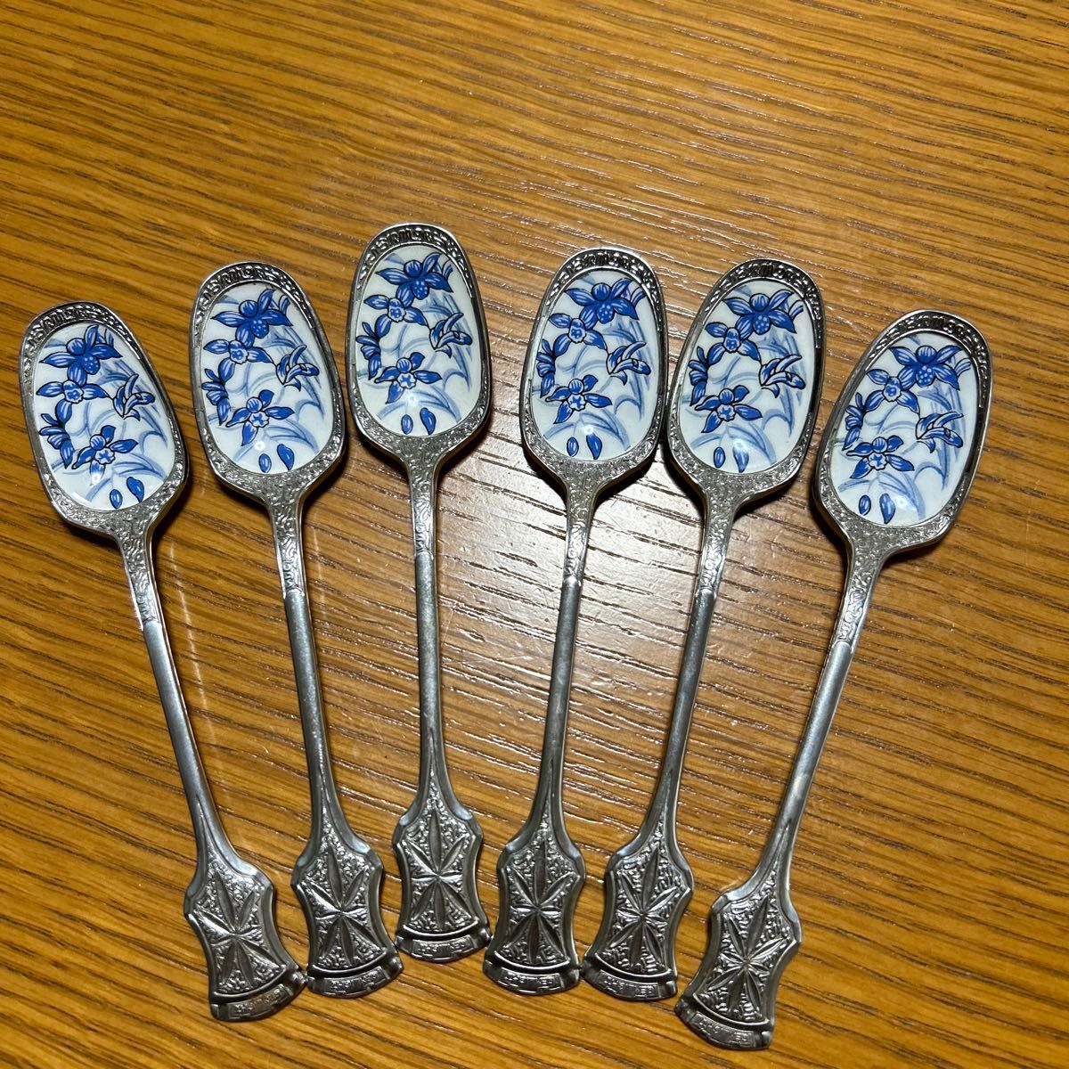 Wbrite 七宝焼きシルバー仕上げ花柄スプーン|Yahoo!フリマ(旧 Wbrite 七宝焼きシルバー仕上げ花柄スプーン|Yahoo!フリマ(旧