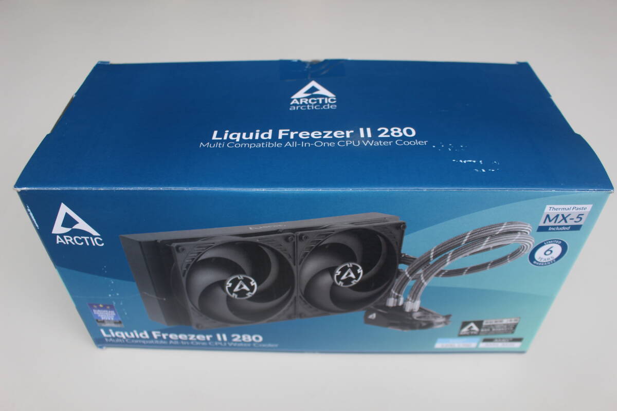 LIQUID FREEZER II ARCTIC 水冷CPUクーラー Liquid Freezer II - 280 ACFRE00066B 未使用 箱痛み品の画像2