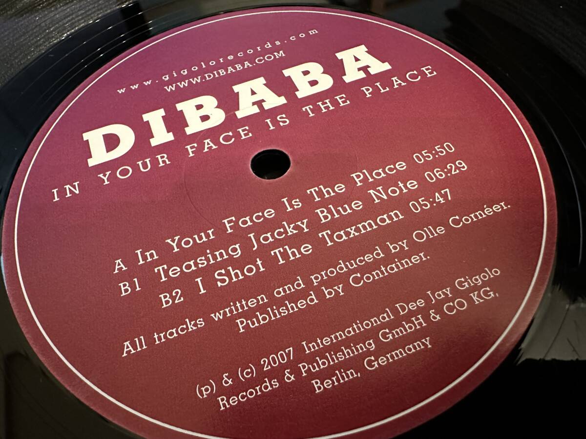 12”★Dibaba / In Your Face Is The Place / エレクトロ・テック・ハウス！！_画像1