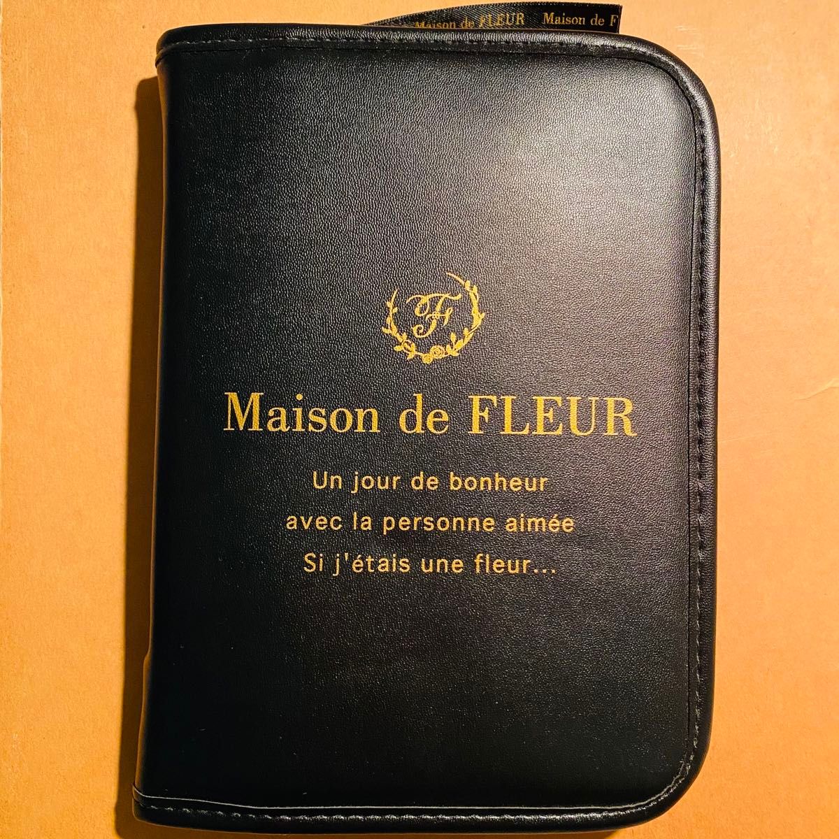 Maison de FLEUR・マルチケース