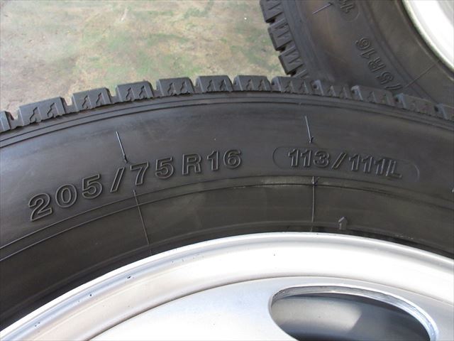 送料無料　スタッドレス　205/75R16　ヨコハマ　IG91　イボ付きバリ溝　エルフ　タイタン アトラス TK16×5.5J 116.5-8TC 5穴 再塗装 6本_画像4