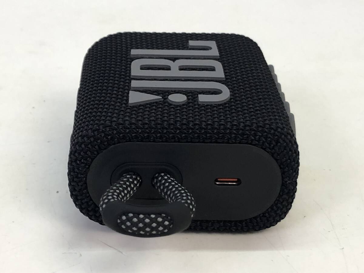 【7789】JBL Go 3 ポータブル ウォータープルーフ スピーカー ブラック Bluetooth ワイヤレス 動作確認済み 中古品　_画像4