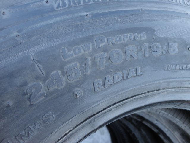 □231 冬 美品9分山～ ブリヂストン W900 245/70R19.5 136/134J 4本_画像6