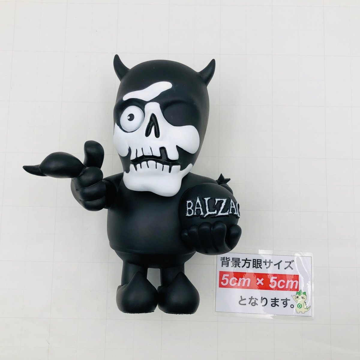 中古品 バルザック BALZAC TWIM-AGE VAMPIRE THE WORLD IS MINE ソフビ フィギュア ブラック_画像2