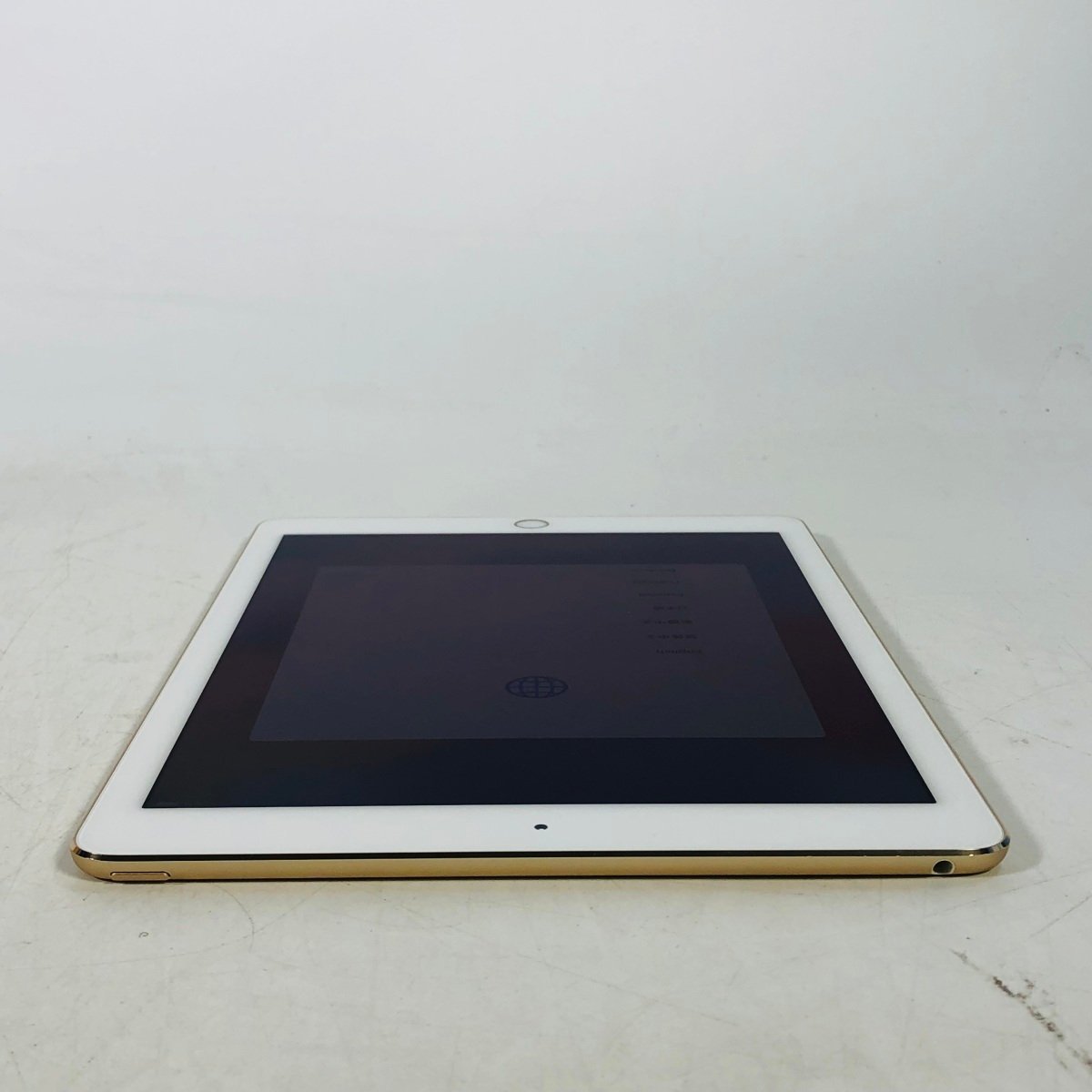iPad Air 2 Wi-Fiモデル 16GB ゴールド MH0W2J/Aの画像4