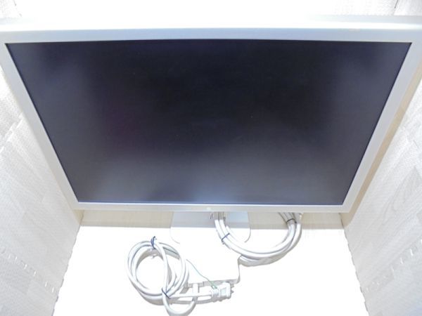 Apple　Cinema HD Display　A1082　／90W ACアダプタ-付　アップルモニター_画像2