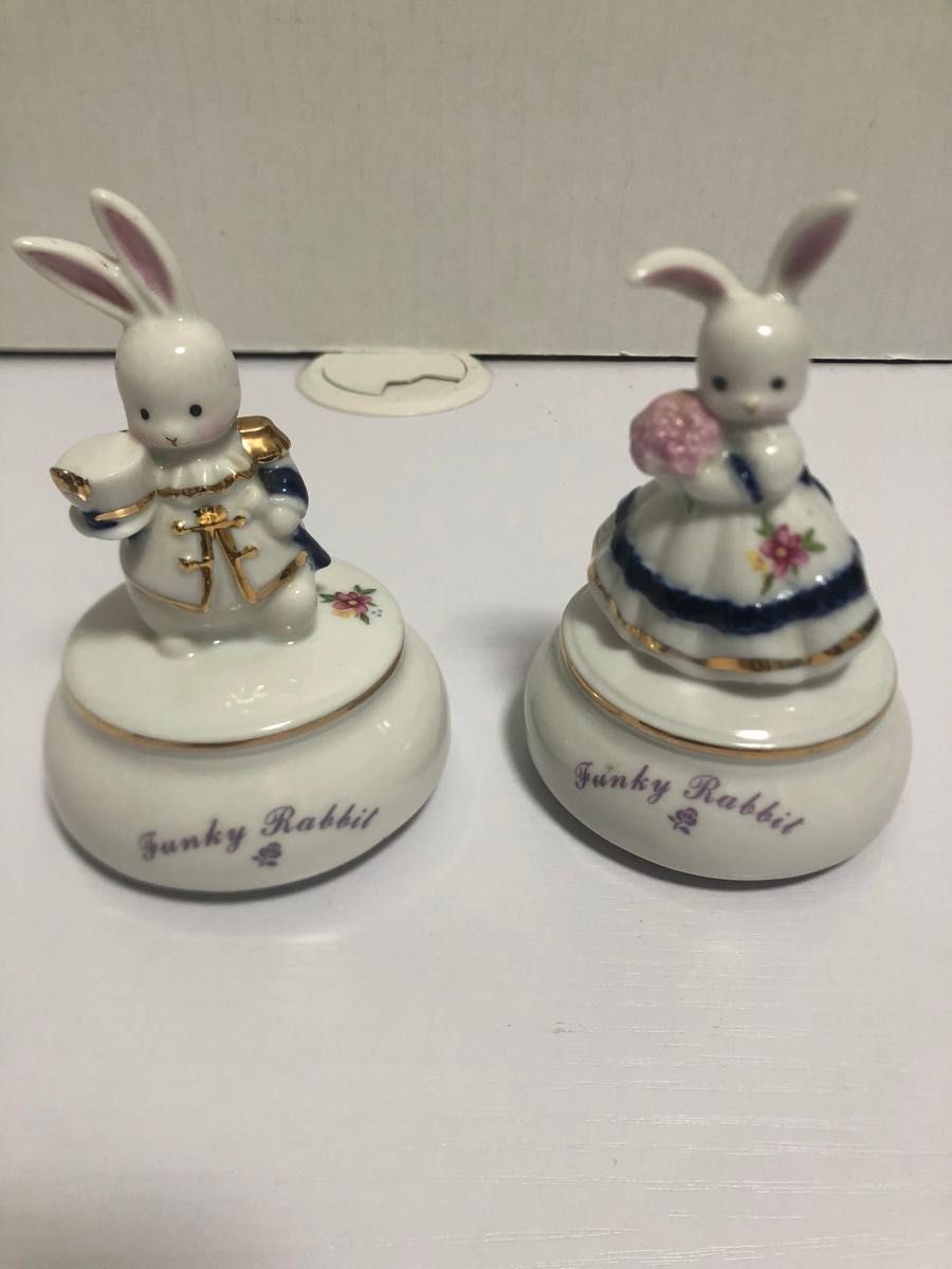 陶器 置物 オルゴール Funky Rabbit ファンキーラビット うさぎ 陶器 置物 オルゴール Funky Rabbit ファンキーラビット うさぎ