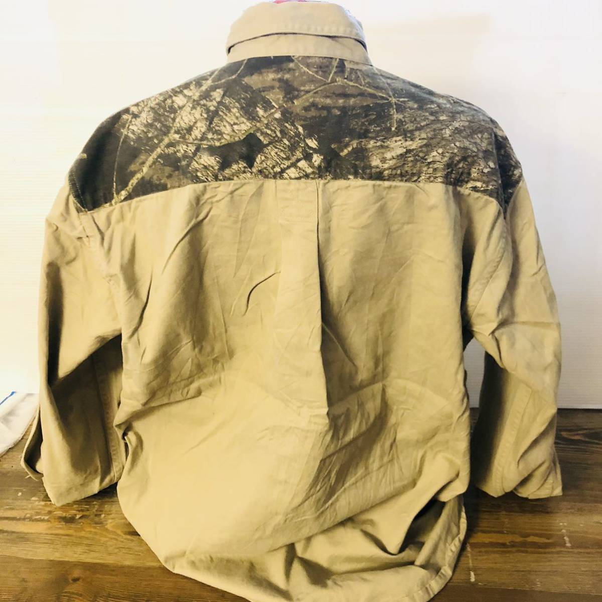 アメリカ古着　MOSSY OAK L ハンティングシャツ　サファリシャツ　ボタンダウンシャツ　ベージュ×カモフラージュ柄　迷彩柄_画像6