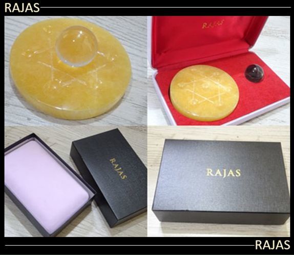 ★美品 RAJAS/ラジャス 六芒星台座・水晶 専用ケース・元箱付き★_画像1