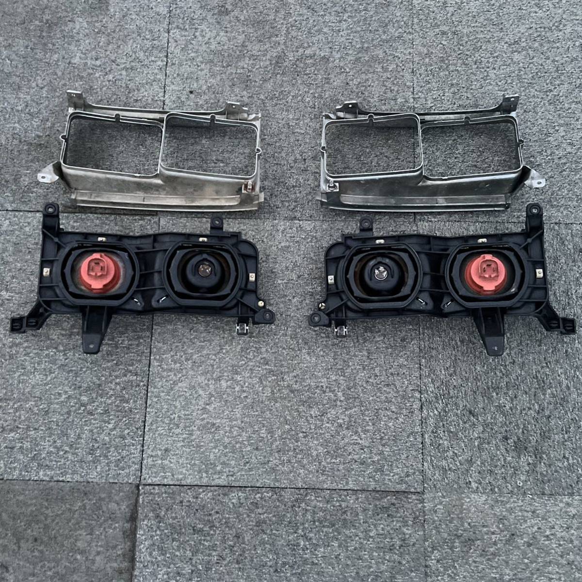  rare Land Cruiser 80 angle eyes latter term export for head light plating angle eyes 4 light secondhand goods FZJ80G HDJ81V HZJ81V TOYOTA left right set Land Cruiser 