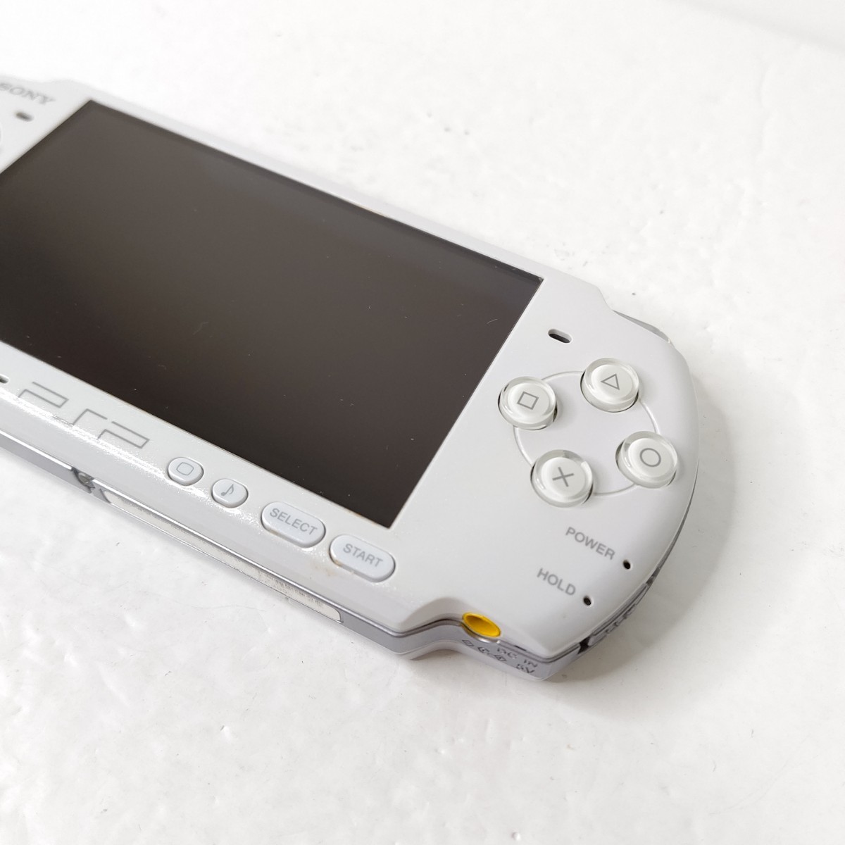 SONY　PSP3000 パールホワイト　美品　プレイステーションポータブル