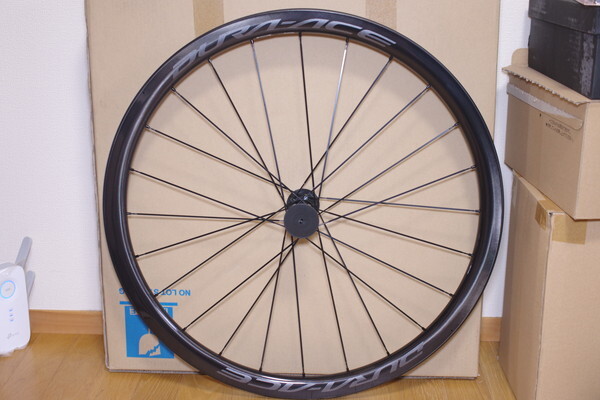 21000円 シマノ Dura ace R9170 C40 TU フロントホイール 21000円 シマノ Dura ace R9170 C40 TU フロントホイール