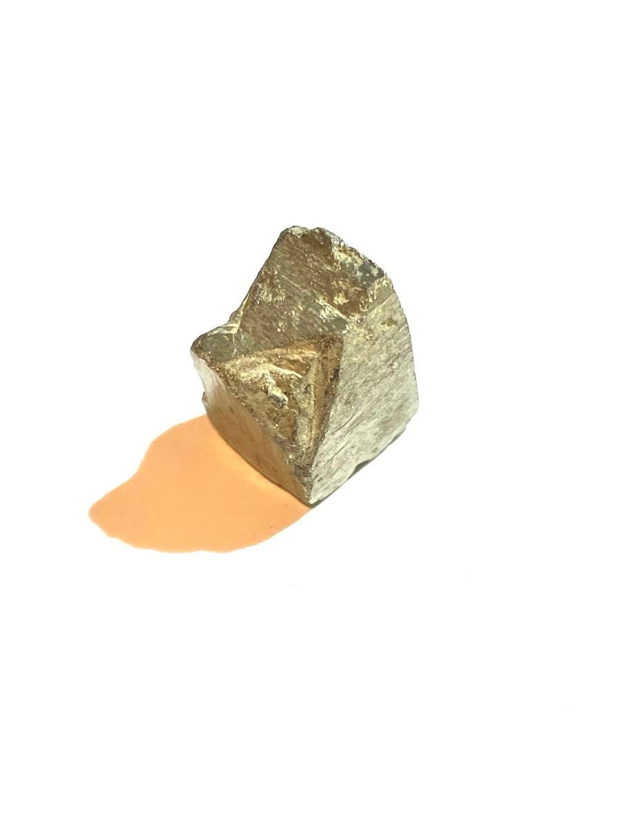 パイライト　黄鉄鉱　