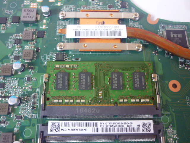 30日保証／送料無料 ■ 中古マザーボード AMD E1-7100 DDR3L-4GB／FUJITSU LIFEBOOK AH30/A3より取外し品（管6020814）の画像4