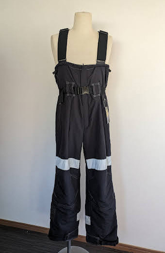 未使用品 DESCENTE(デサント) スキーウェア Mサイズ_画像4