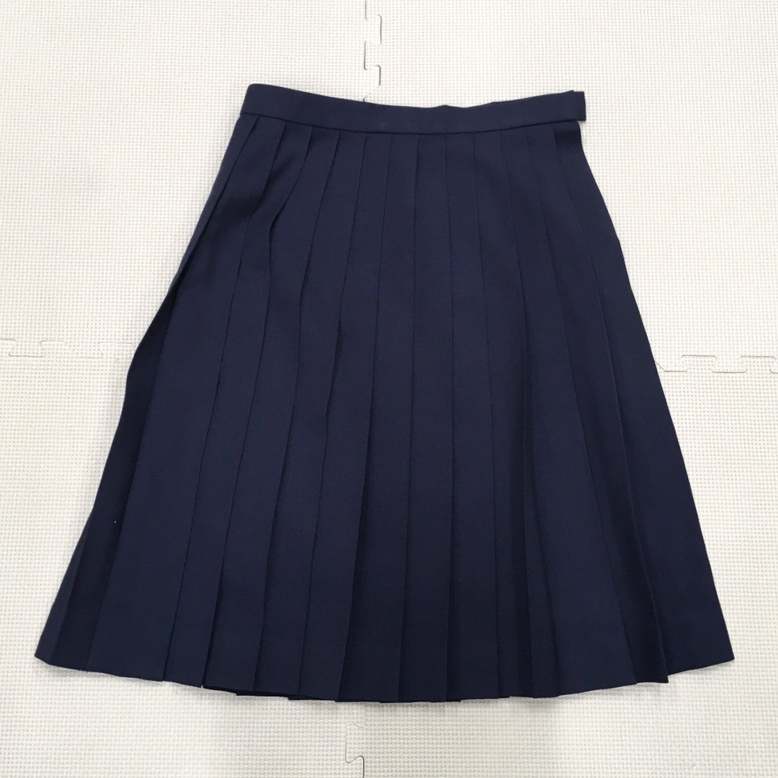 A505/(中古)兵庫・広島方面 女子制服4点 /校名不明/165A/W66/イートン型ブレザー/冬スカート/MICHEL KLEIN/冬服/紺/中学校/高校/学生服_画像8