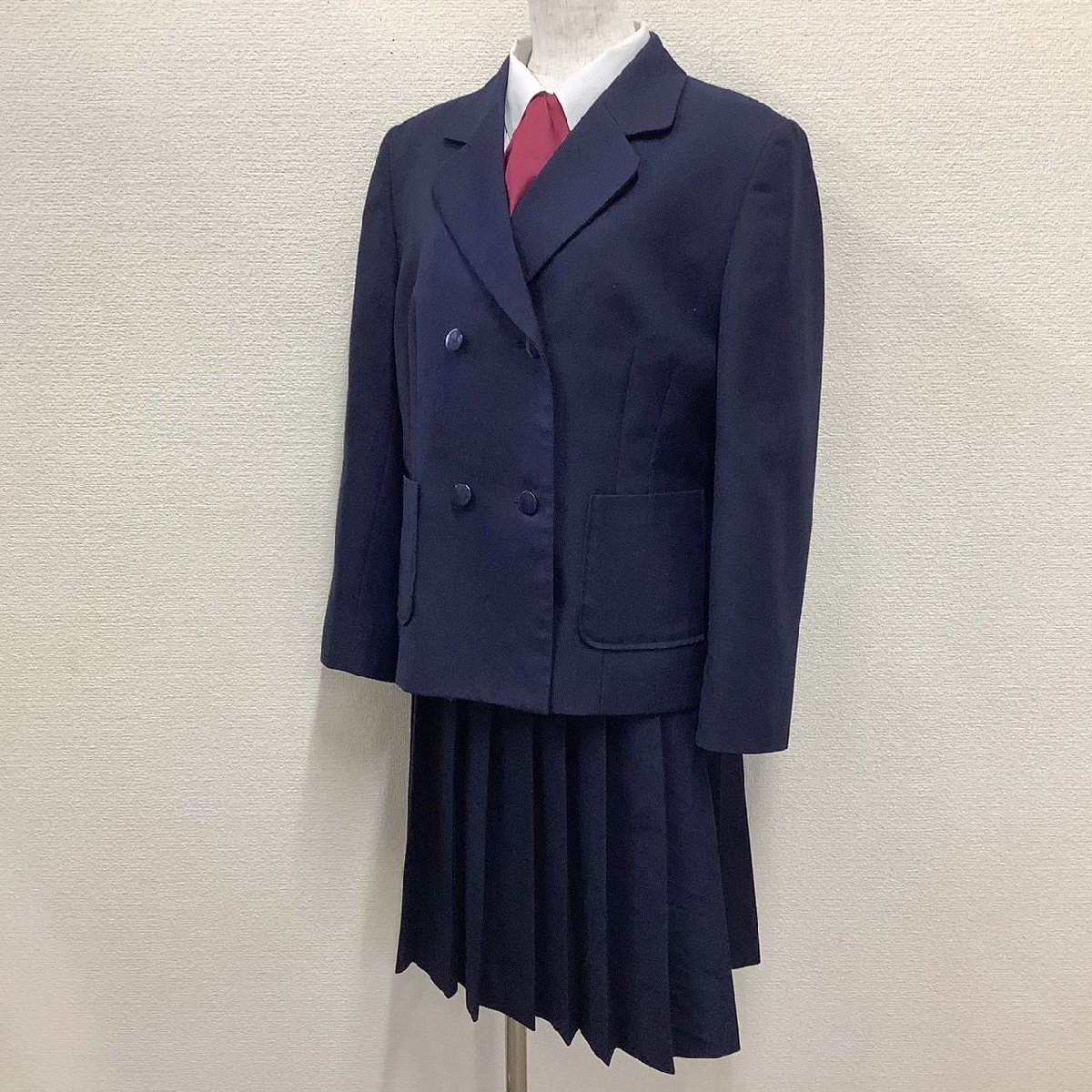 I404/Y(中古)山形県 山形大学附属中学校 女子制服4点 /大きめ/160B/BM/W72/イートン型ブレザー/ブラウス/冬スカート/パータイ/冬/学生服_画像1