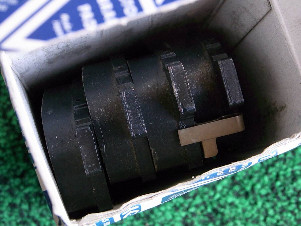 * Corona [AT190 ST190] TOKICO made TN413M front brake pad unused cheap prompt decision! postage nationwide equal 520 jpy!