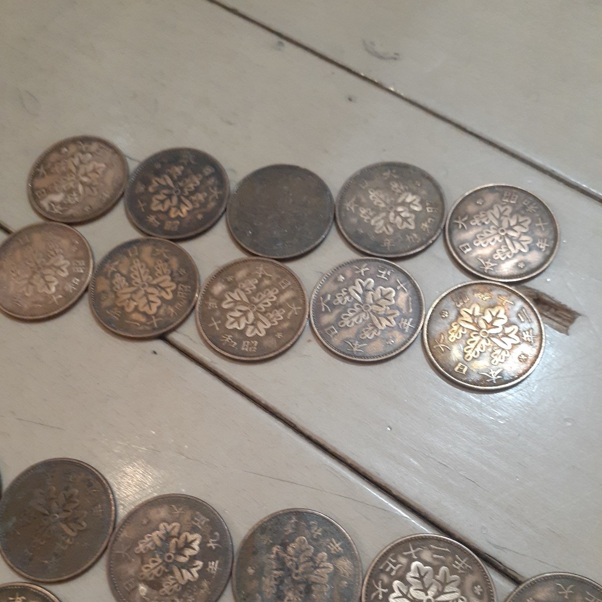 古銭 硬貨 コイン　桐1銭青銅貨26枚　カラス5枚　_画像3