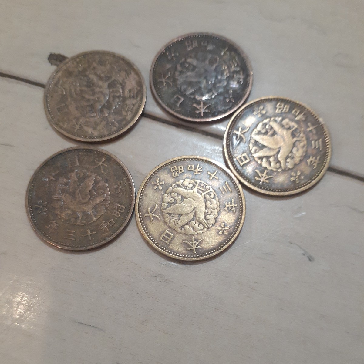 古銭 硬貨 コイン　桐1銭青銅貨26枚　カラス5枚　_画像2