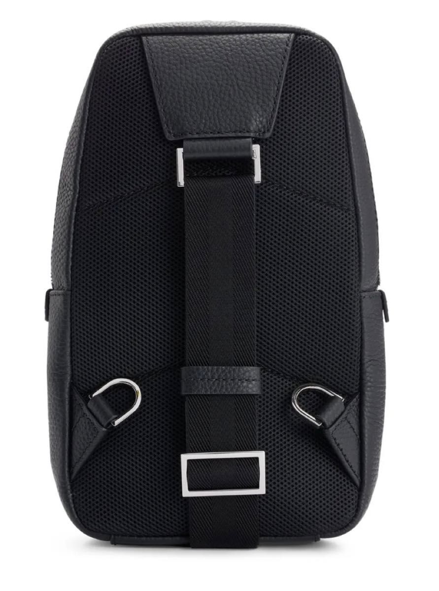新品】HUGO BOSS ヒューゴボス グレインレザー ショルダーバッグ 新品】HUGO BOSS ヒューゴボス グレインレザー ショルダーバッグ