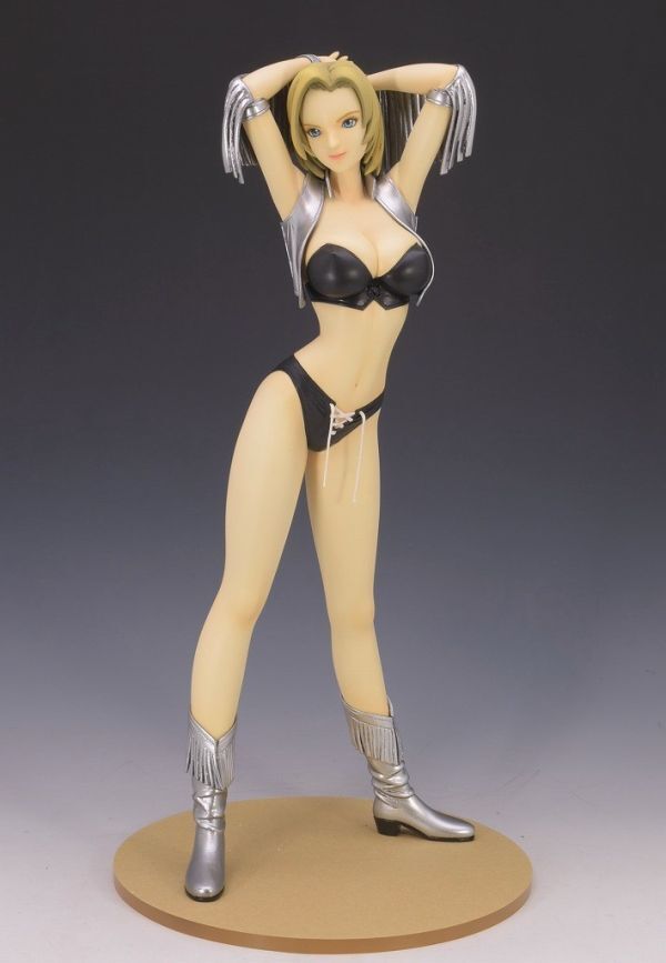 P-UNIT DEAD OR ALIVEtina garage kit 1/6 resin cast kit 