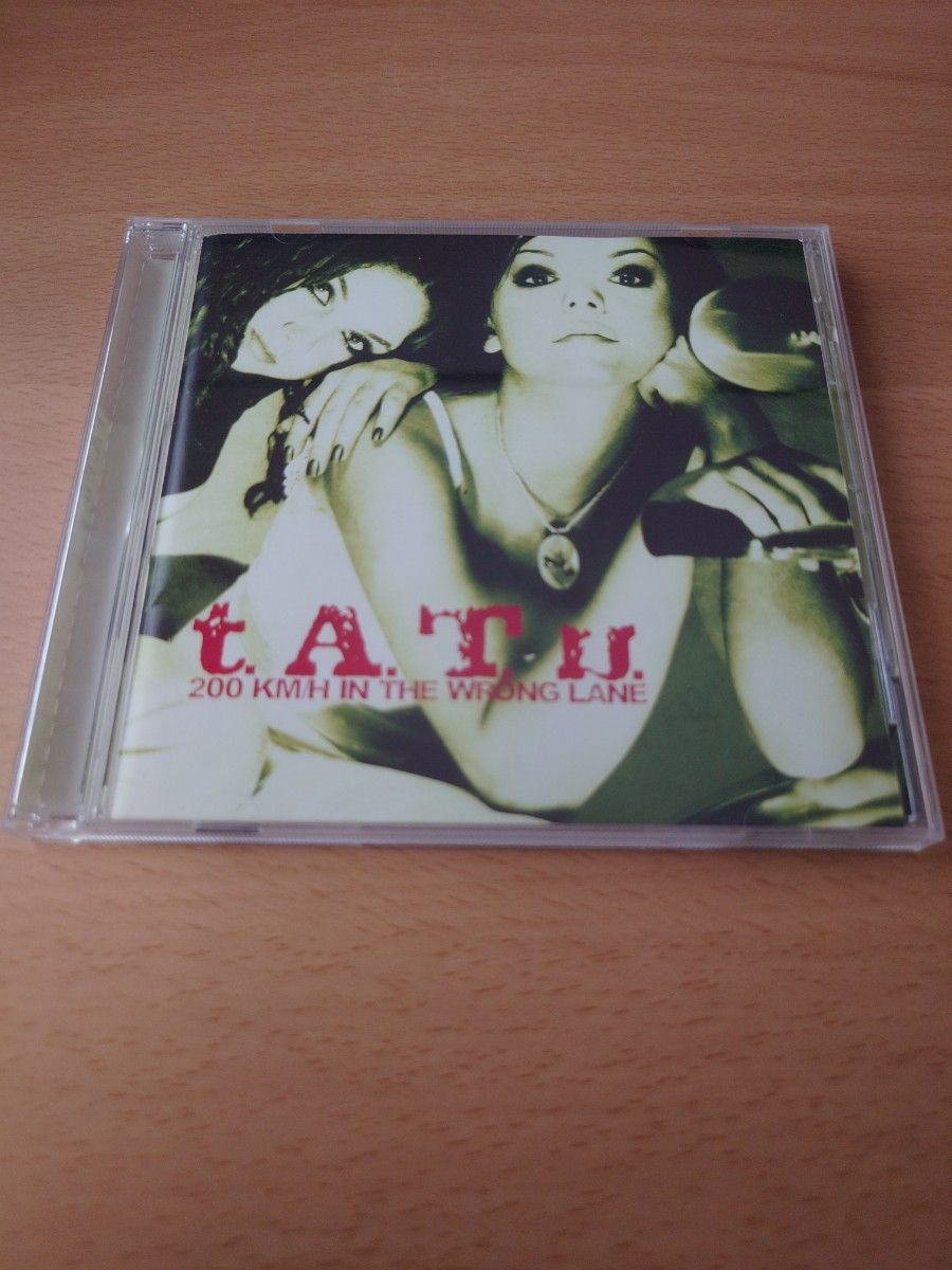 【洋楽】200 Km/H in the Wrong Lane/t.A.T.u.