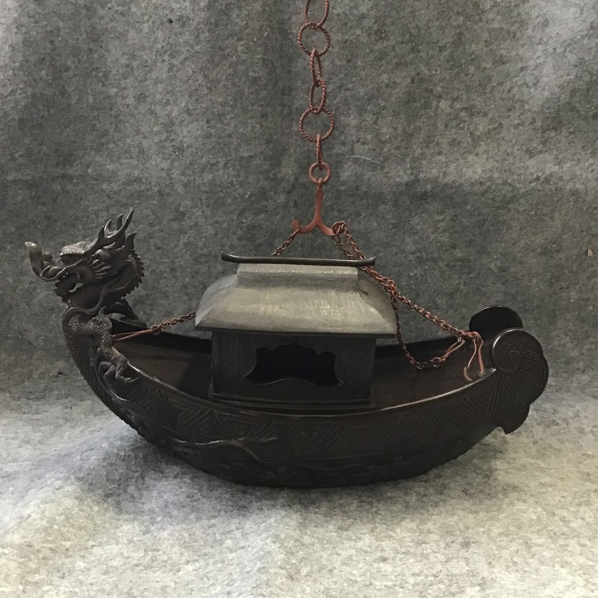 銅製舟型吊り香炉　No.184