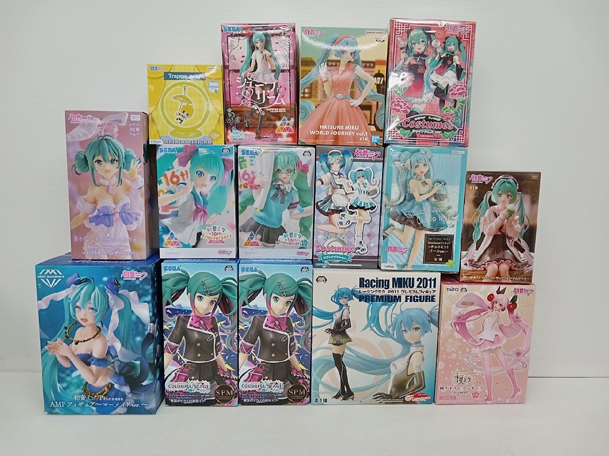 [HC-4-3] 初音ミク 鏡音レン プライズ フィギュア まとめ売り 開封未開封混在 ジャンク 白うさぎ マーメイド 桜ミク レーシングミク など_画像1