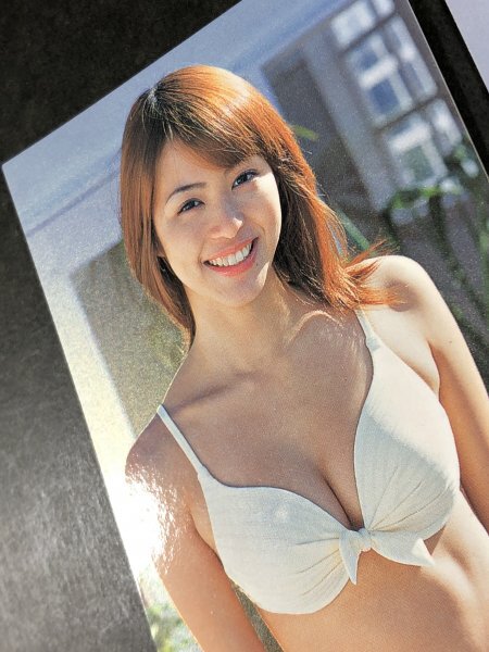 岩佐 真悠子　SIC 2004　コーティングカード　３枚セット　グラビア アイドル トレカ トレーディングカード_画像3