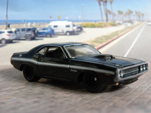 即決☆☆ルース '70 DODGE HEMI CHALLENGER メタルシャーシ、リアルライダー ホットウィール Hot Wheels の画像3