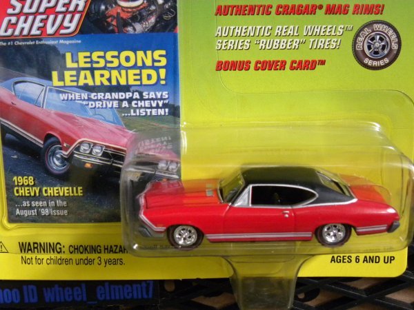 即決☆☆1968 CHEVY CHEVELLE ☆ SUPER CHEVY ジョニーライトニング　JOHNNY LIGHTNING_画像3