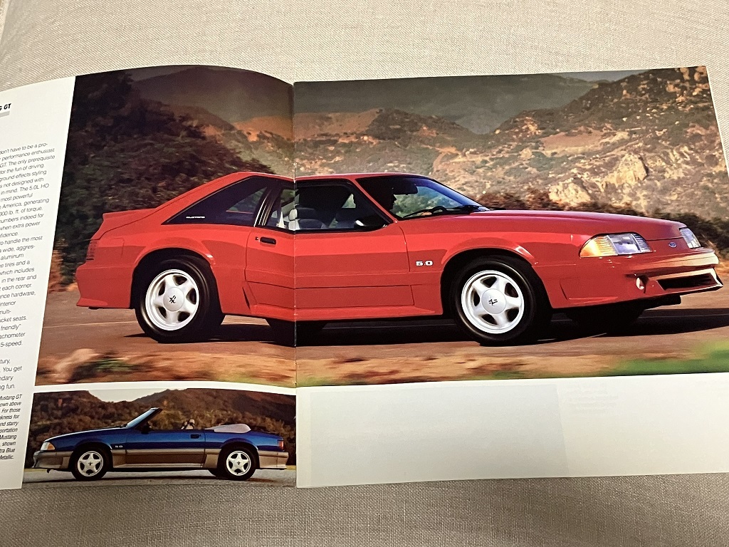 Mustang 1991 year catalog Ford Mustang color catalog 